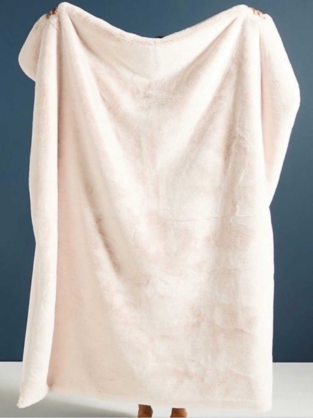 Anthropologie Plush Faux Fur Throw Blanket Powder Pink Modern Boho Home Bedding - Picture 2 of 9